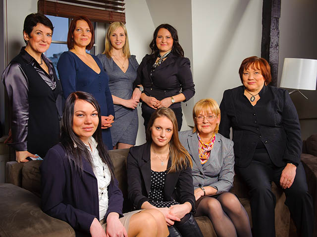 Iepazīstieties ar SIA Accuratio komandu SIA Accuratio profesionālā grāmatvežu un finanšu speciālistu komanda